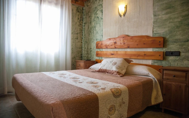 Casas Rurales La Derrubia