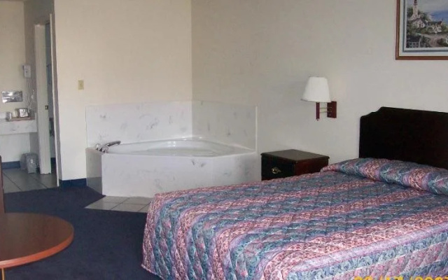 American Inn and Suites White Hall