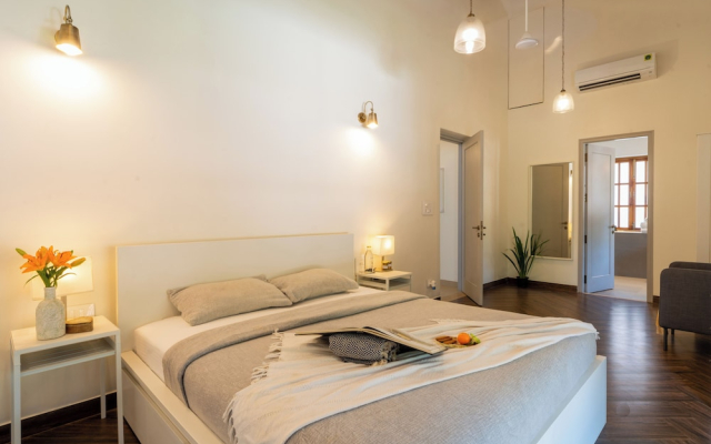 ELIVAAS  Lumin 4 BHK with Pool in Arpora