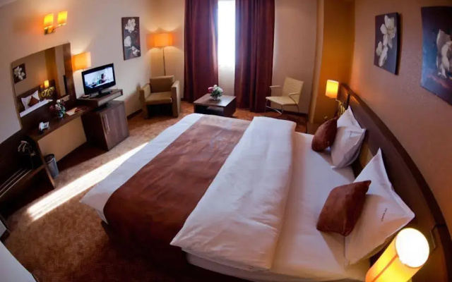 Top Rooms Aparthotel