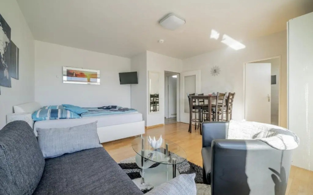 Id 6897 - Private Apartment