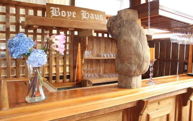 Boye House