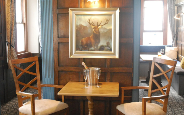 Rose And Crown