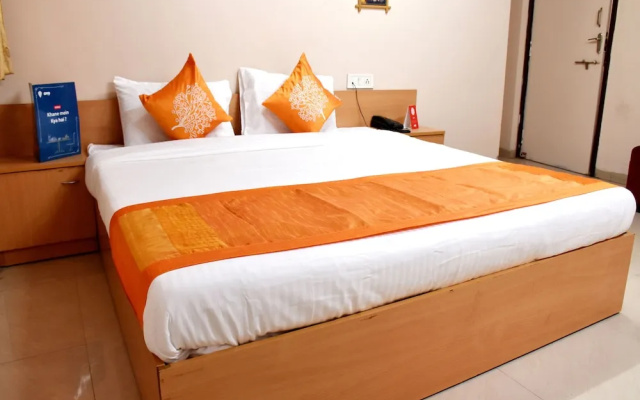 OYO 7551 SMB Residency