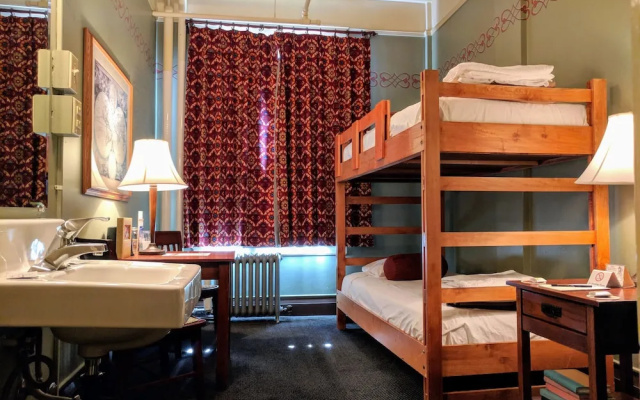 McMenamins Grand Lodge