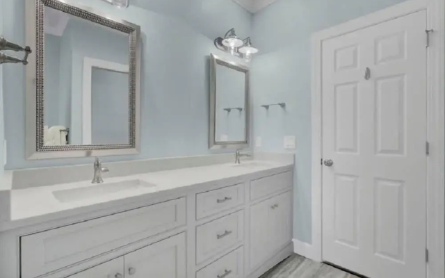 Yacht Harbor Court 31, Isle of Palms