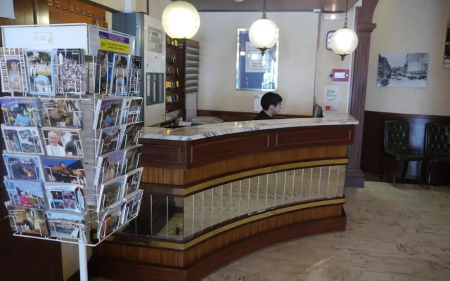 Hotel Royal
