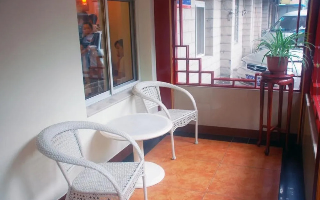 Hejia Inns Baiyuntian Branch