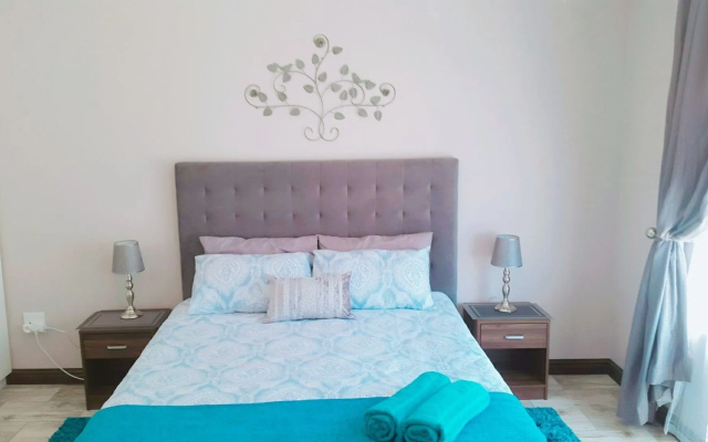 JBay Holiday Apartment
