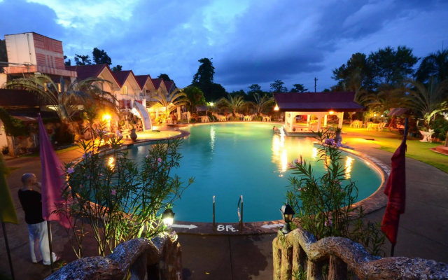 Royal Oberoi Resort Hotel