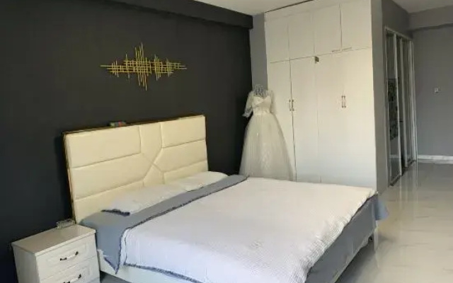 Xinyi Apartment