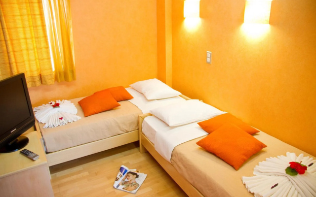The Residence - Adults Only