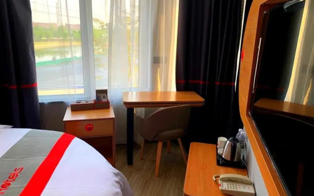 JUN Hotels Tianjin Jinnan District University City Pingfan Road