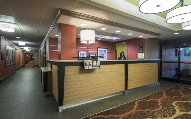 Hampton Inn Greenwood