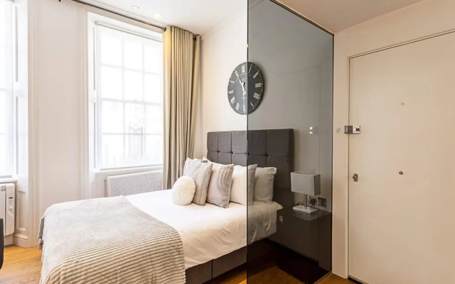 Marylebone Studio Flat