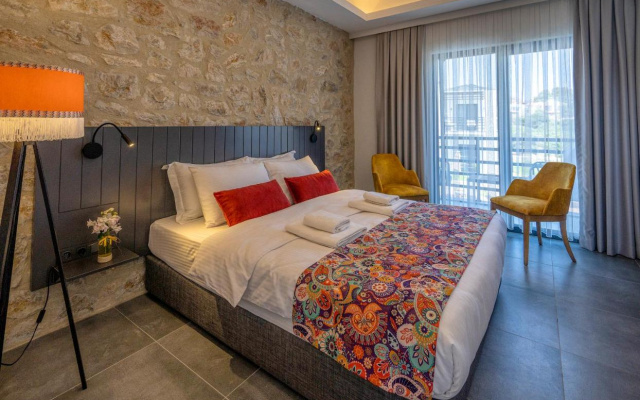 Dadya Bora Hotel