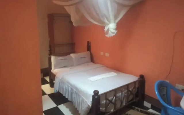 Prestige Guest House Karatina