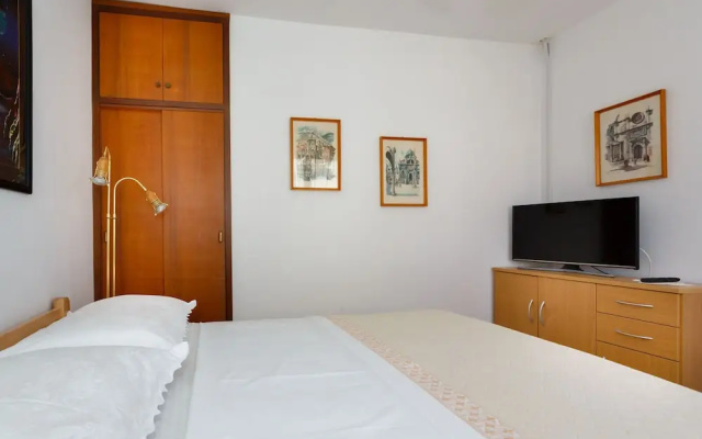 Apartment Perović