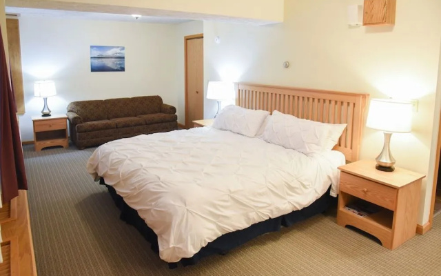 Sugarloaf Inn