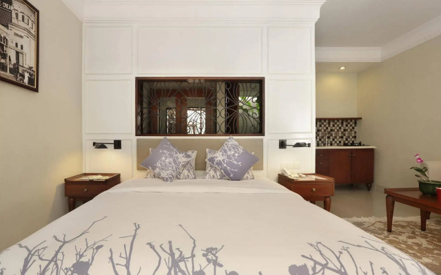 Seminyak Lagoon All Suites Hotel