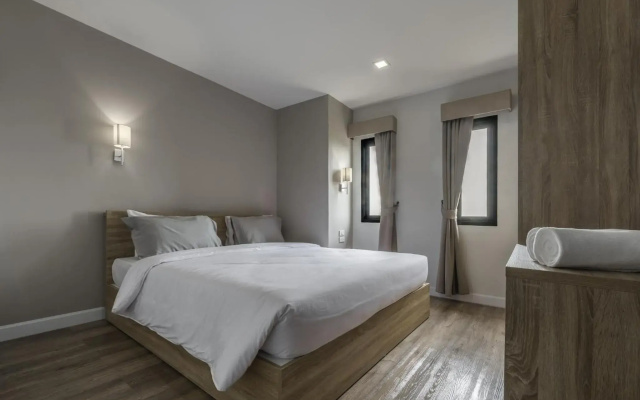 Carnation Residence