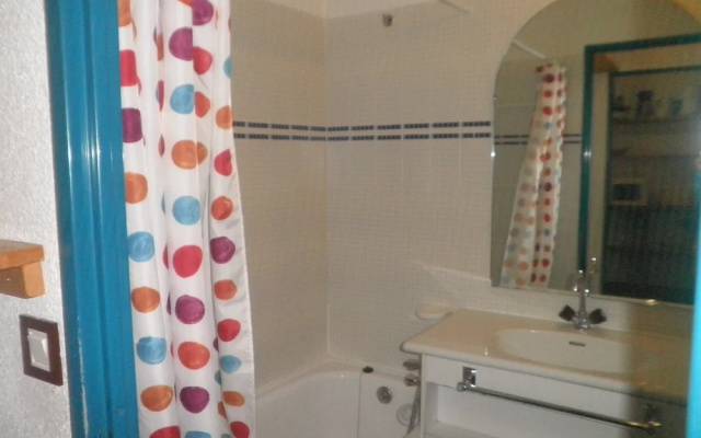 Lou Services Apartment THD136 LSI 001