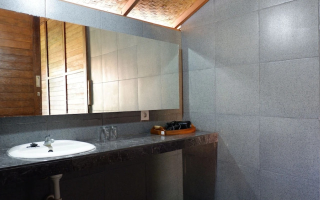 Mangrove Beach Hut Lembongan