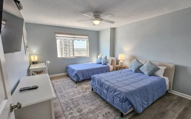 2106 Brighton 2 Bedroom Condo
