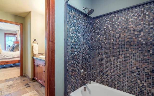 Crystal View by Exceptional Stays
