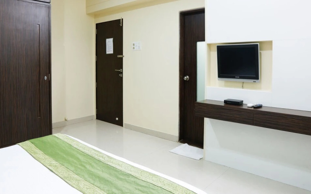 Treebo Seven Apatments Bandra