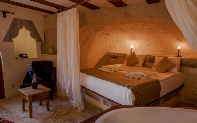 Carmin Cave Cappadocia
