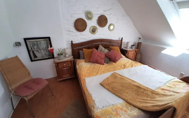 Lovely Apartment in Roes With a Terrace