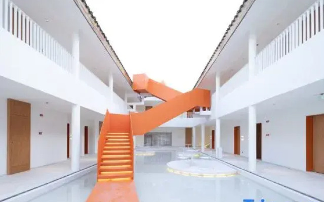 LuChen Botique Hotel (Qionghai Dashiban Ancient Village)