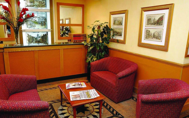 Best Western Corona