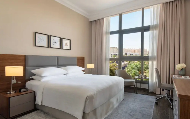 Marriott Executive Apartments Doha, Le Mirage City Walk
