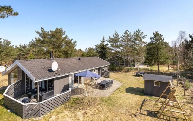 "Sighbiorn" - 950m from the sea in NW Jutland