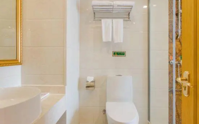 Vienna International Hotel (Hefei Feixi High Speed Railway Station)