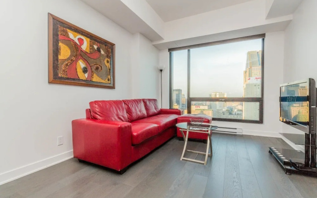 Tour Des Canadien Luxury Sky Condos