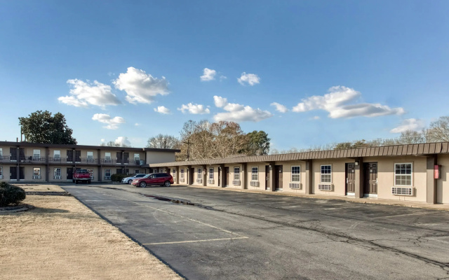 OYO Hotel Bald Knob near Searcy AR