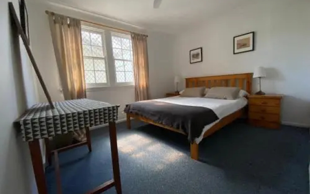 Allamanda House, 3 Willow Street