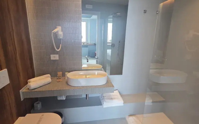 TPH Rooms