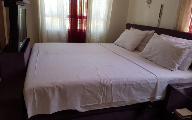 Queens Chateau Boutique Villa