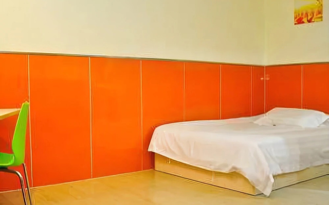 99 Hotel