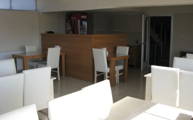 Otel Topcuoglu