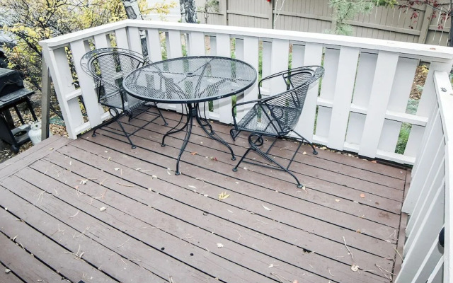 Sunnyside Knoll: 10