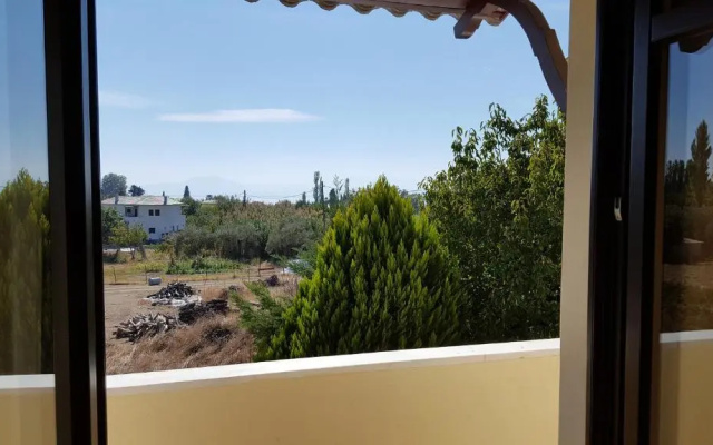 Palirria Hotel & Studios