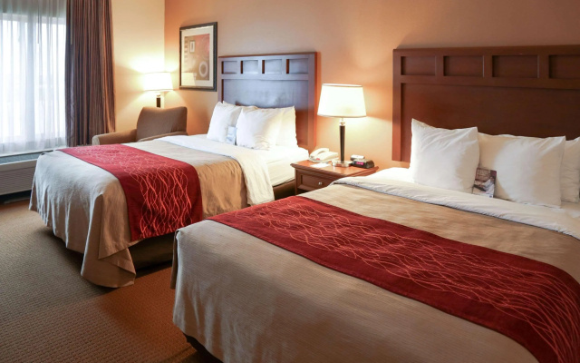 Comfort Inn & Suites Grinnell near I-80