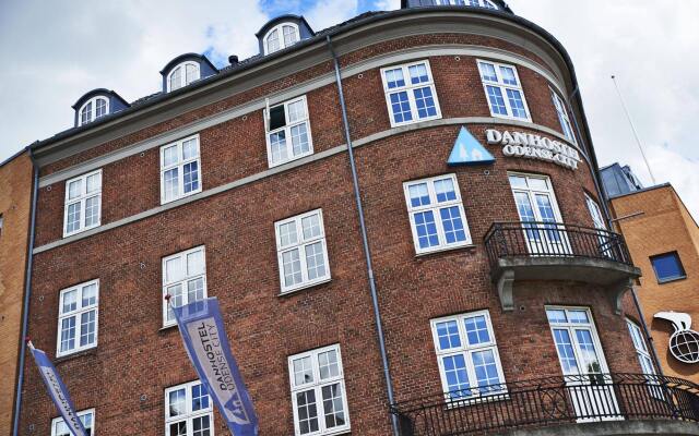 Отель Danhostel Odense City Дания, Оденсе - отзывы, цены и фото номеров - забронировать отель Danhostel Odense City онлайн вид на фасад