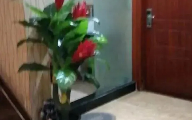 Taichuan Business Hotel