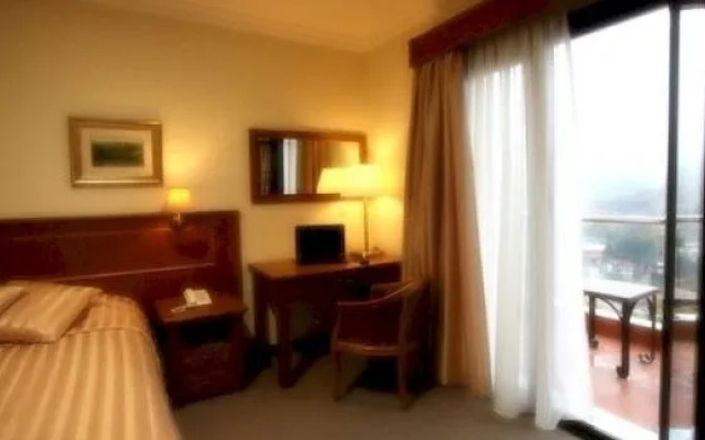 Afkos Grammos Luxury Boutique Hotel